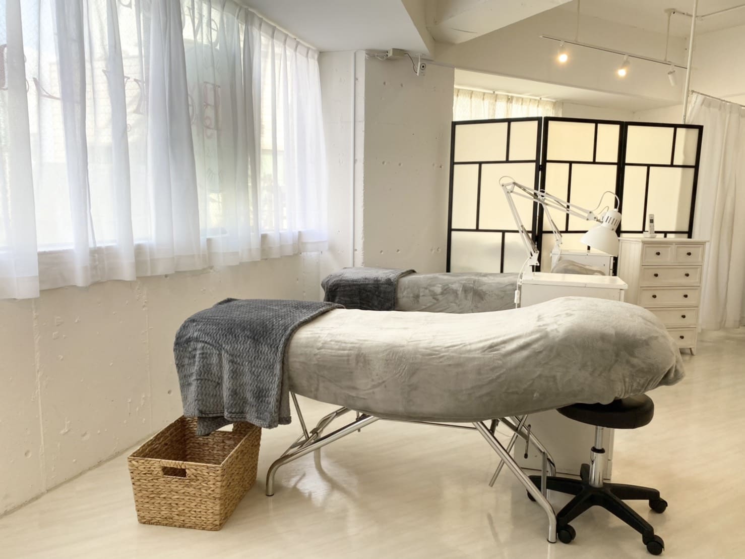 近畿 Becky Lash 梅田 神戸 河原町でマツエク まつ毛パーマならベッキーラッシュ